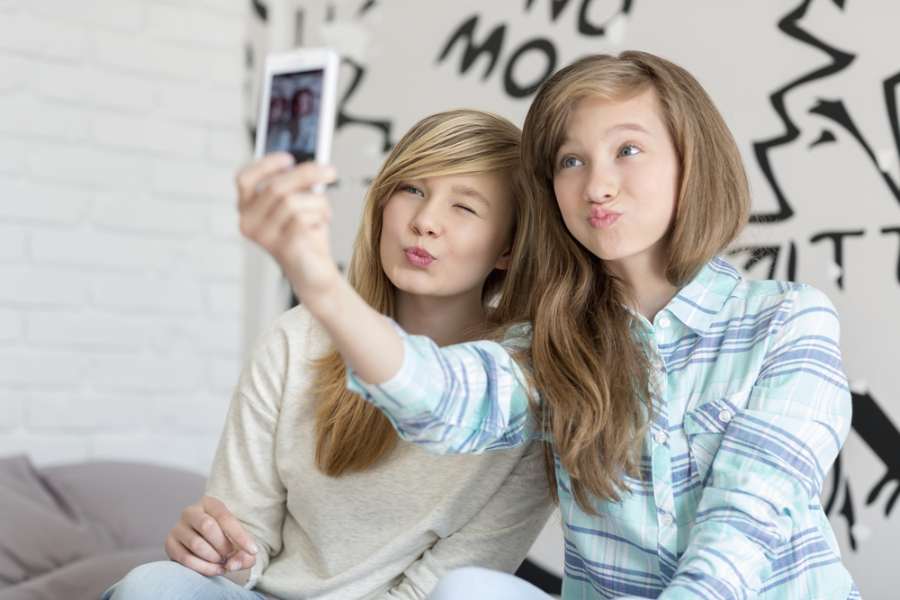 Say “Whazzup” to Gen Z: Digital Natives 2.0 - TomorrowToday Global